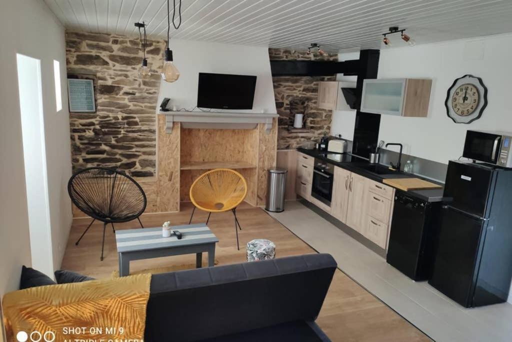 Вилла Brelevenez 18 Rue Crec H Quellien Ланьон Экстерьер фото